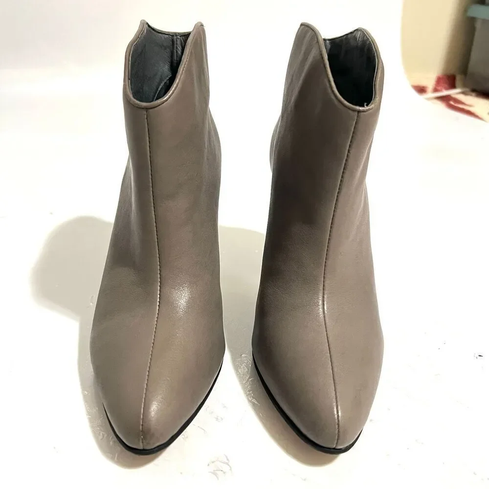 ALIAS MAE Taupe Gray Leather Heeled bootie Size 6.5US 37EU